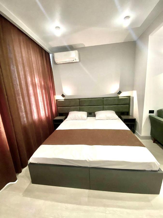 Апарт-Отель Nine Rooms Jereván Kültér fotó